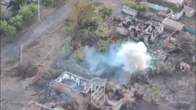 Video of Azov has regaining control of New York, Donetsk while successfully freeing surrounded Ukrainian forces