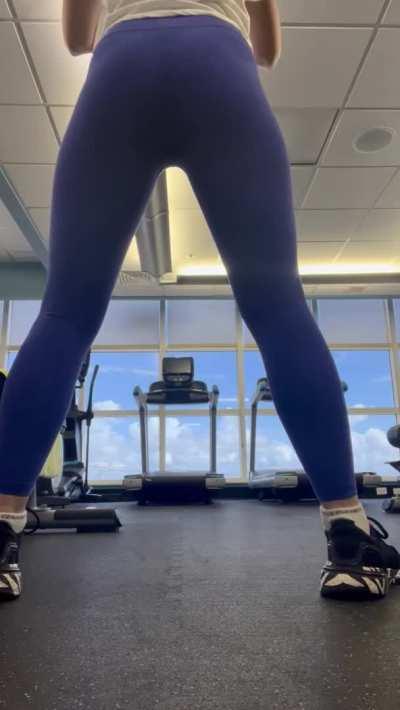 Mommy needs a spotter ;)