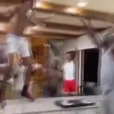 When that Pola & Bryson bootleg hits