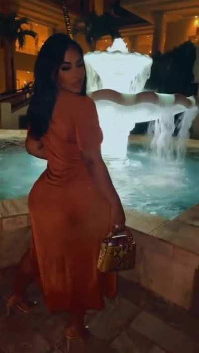 [Story] 10-11-21 ⛲🧡