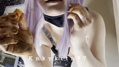 [F] Did you get your daily serving of fruit today?