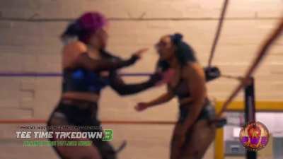 Leah Night headbutted twice by Amanda kiss