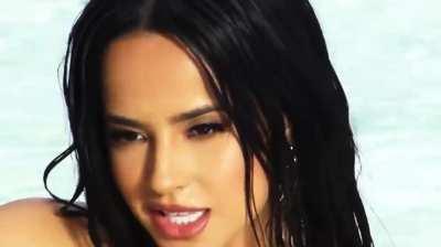 Another sneak peek of Becky's new music video 