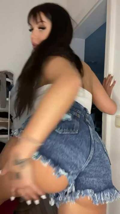 I hope your dick explodes when you see my fat ass