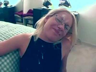 Blonde Slut Doesn't Like Cum on Her Face