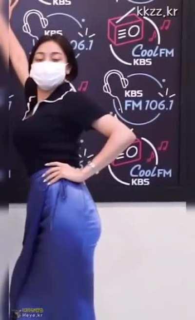 Jihyo's underrated ass