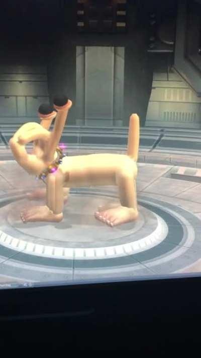 Ladies and Gentlemen, I present you with the Hand Foot Dog