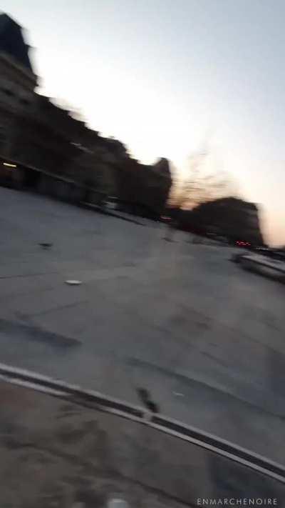 Risky double blowjob in the middle of the street (oc)