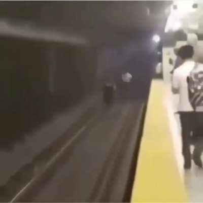 My bro playing subway surfers irl