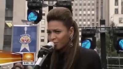 Uj felvétel - Sigma Boy + Crazy In Love + Where Have You Been (Live in Concert On Like THISs)