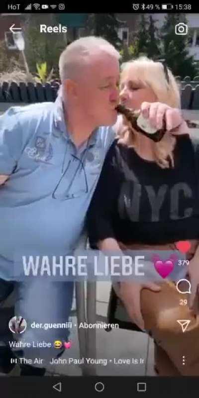 Grade vom Sepp aus dem Kegelverein bekommen 😂😂🤣 Prost!! 🍺🍻