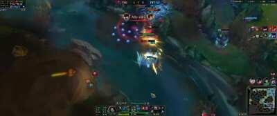 Following SHEN ULT with AKALI E to make a game winning PENTAKILL in today's CLASH!