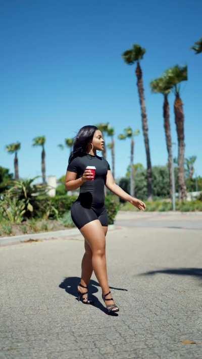 Vanessa (@vanessamadolo)