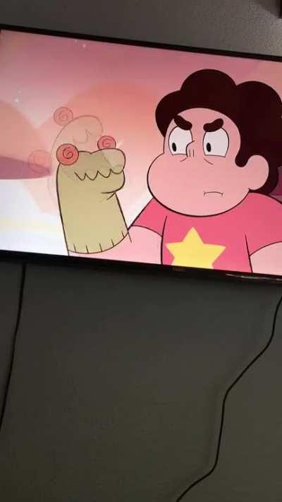 Steven and his arm