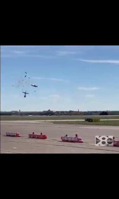 Compiled angles, and a statement from the FAA. “A Boeing B-17 Flying Fortress and a Bell P- 63 Kingcobra collided and crashed at the Wings Over Dallas Airshow at Dallas Executive Airport in Texas around 1:20 p.m. local time Saturday. At this time, it is u