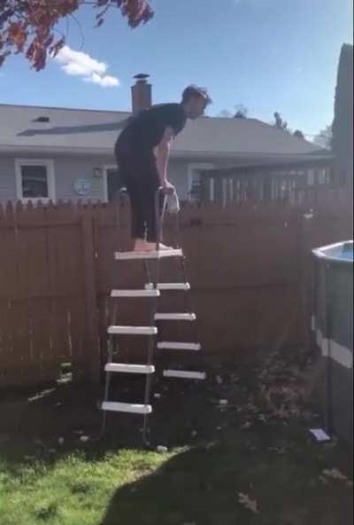 Idiot Nearly Dying. De didn't really want to go swimming.