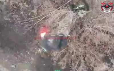 Russian 3rd Motorized Rifle Division Stormtroopers, in conjunction with drones, assault Ukrainian positions in close-quarters combat southwest of Nadiya