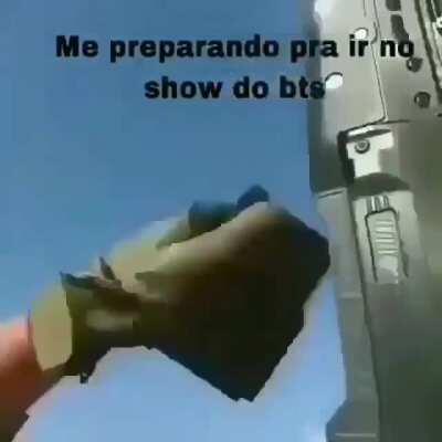 me getting ready to go to the bts show