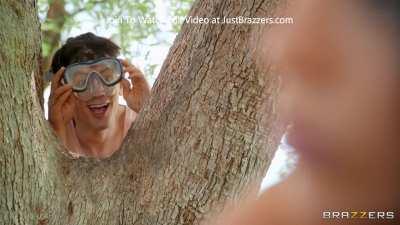 Big Tits Pool Day Fucking - Sapphire Lapiedra, Jordi El Nino Polla