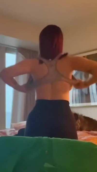 Joanna Levesque (JoJo)