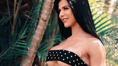 Eva Andressa, pura perfeição...