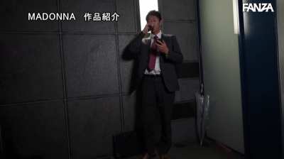 A couple glasses of wine and 30 minutes alone is all it took to nail my friend's wife! ~ JUQ-248