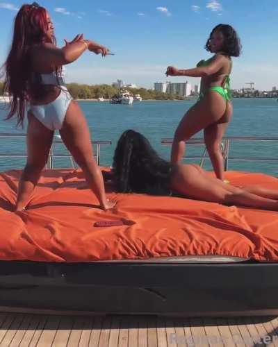Twerking on boat