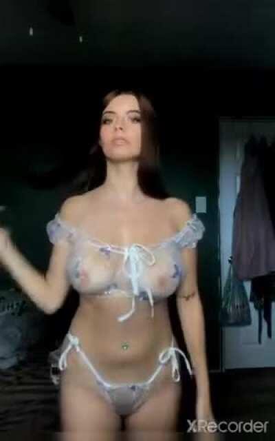 Grab Folder of Her in Comment👇👇