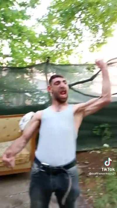 xQc after winning a match of super Mario when there were 5 streamsnipers and he told them to brake and they did: