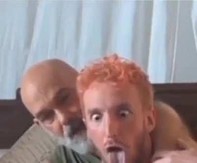 walter white jorking peanits 😱😱