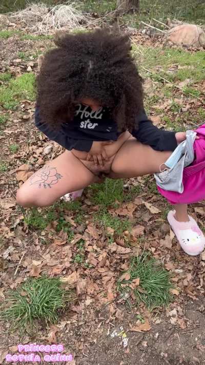 Outdoor ! Hehe ~ Princess Sophia Quinn