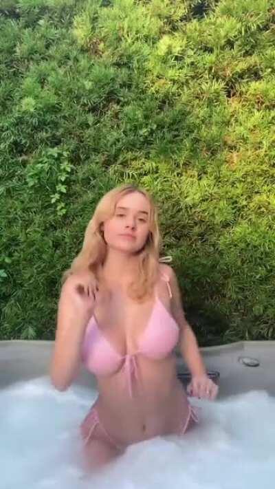 Hot Tub Hottie