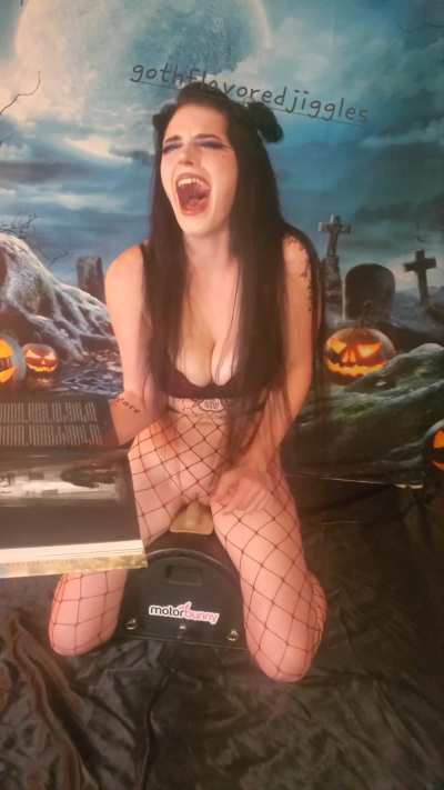 Harry Potter story time on the Sybian [gothflavoredjiggles]