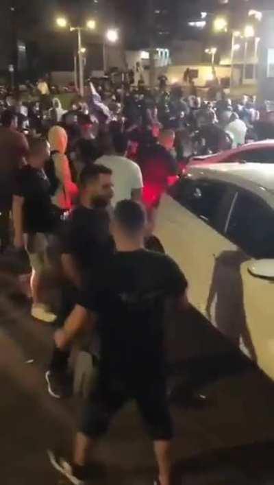 Radical Israeli mob lynches individual they suspect to be arab