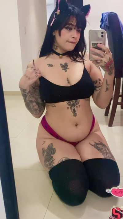 Do you want a maid with big boobs