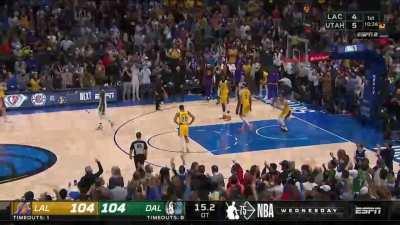 [Highlight] Maxi Kleber banks in a 3 to tie it at 104 with 15 seconds left in OT.