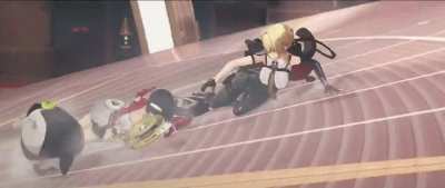 Evelyn rushing to save her princess 😮‍💨