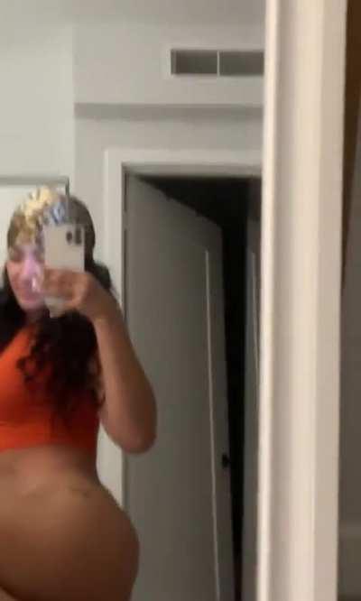 Too Comfortable 🧡