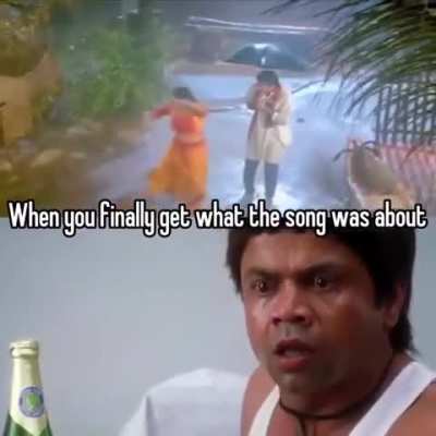 Ye kya dekh rahe thhe bachpan mein?