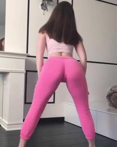 Prime Cathy... She’s always been perfect 🍑