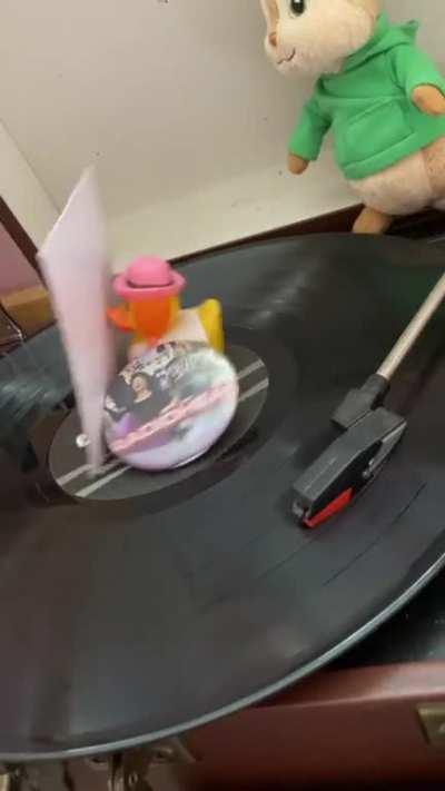 Nude by alvin and the chipmunks