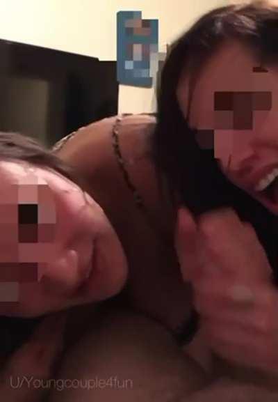 Two girls finishing the job 😏🤤