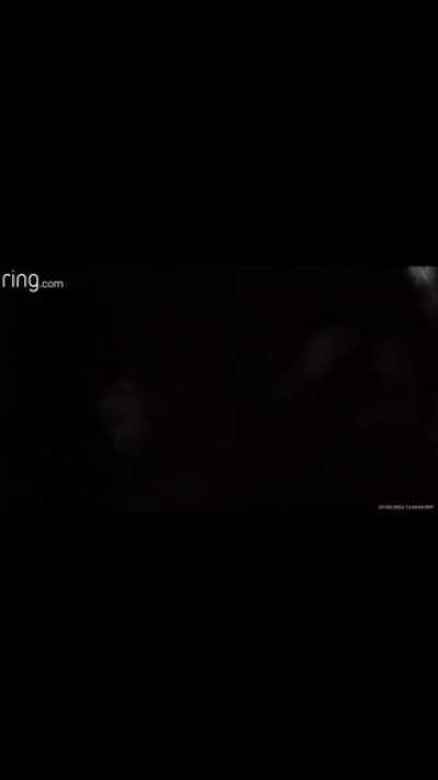 Guy uses automotive enamel thinking it works like spray paint