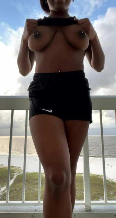 I know you love brown titties