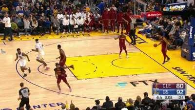 [Highlight] Warriors fans chant 