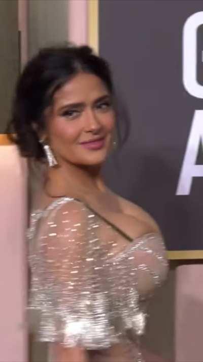 Salma Hayek is so bouncy 