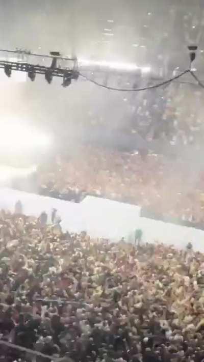 N95 in Amsterdam. The crowd lost it