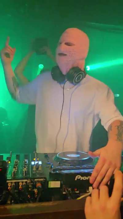 Anyone know this ID?