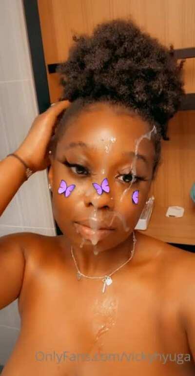 Shorty like her face painted🤷🏽‍♂️