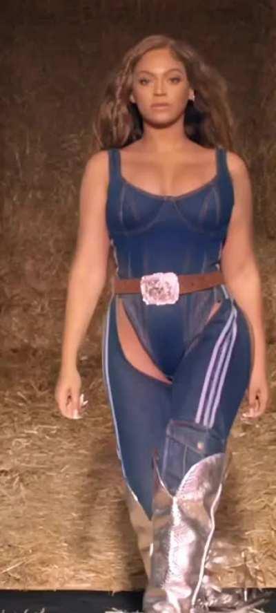 Beyonce Ivy Park (Speaking Creole background)